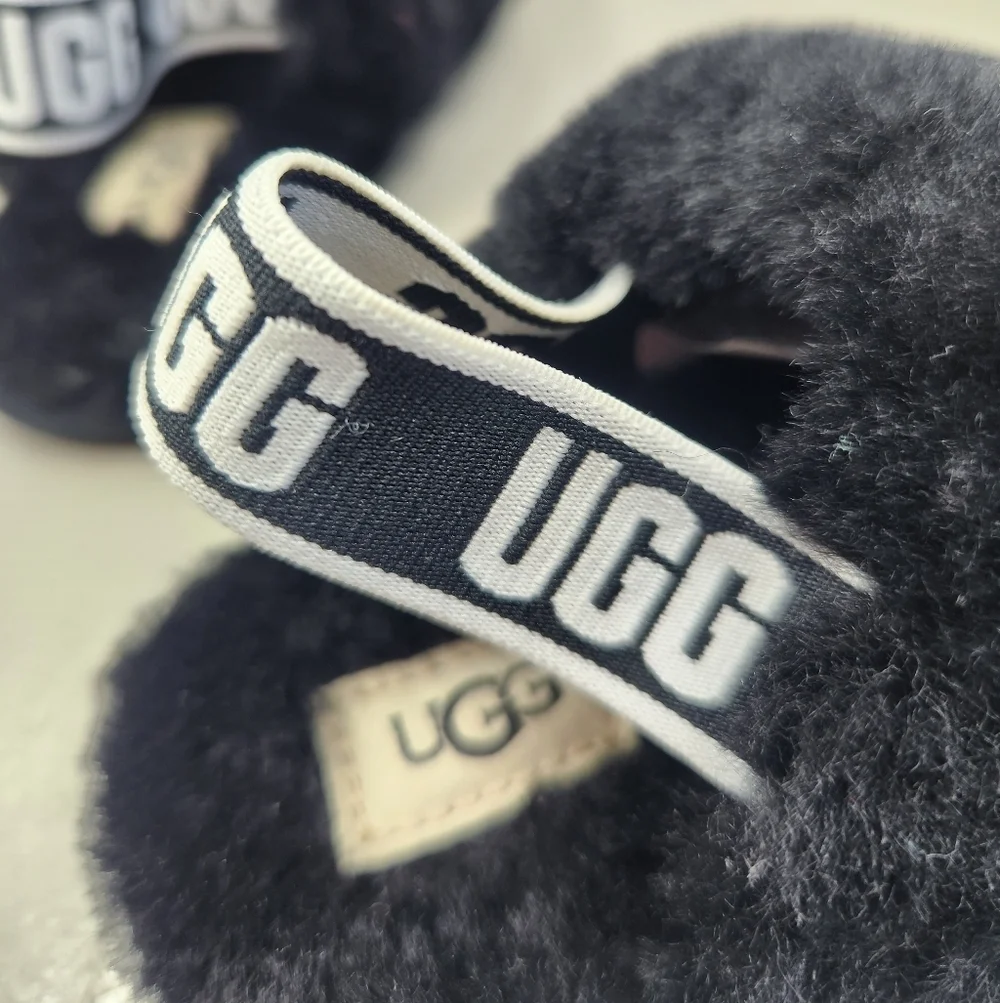 UGG Toddler Oh Yeah Fluffy Shearling Sheepskin Slingback Slipper Black 6